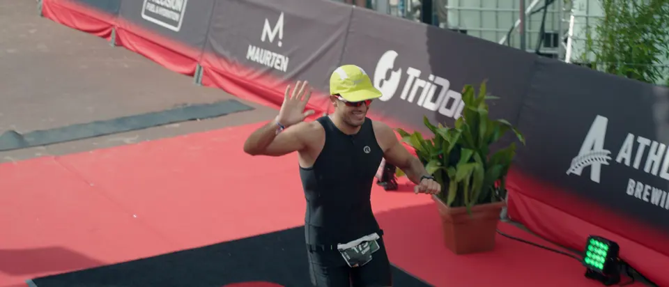 Més enllà de la meta: una història 70.3, still 17 of 33