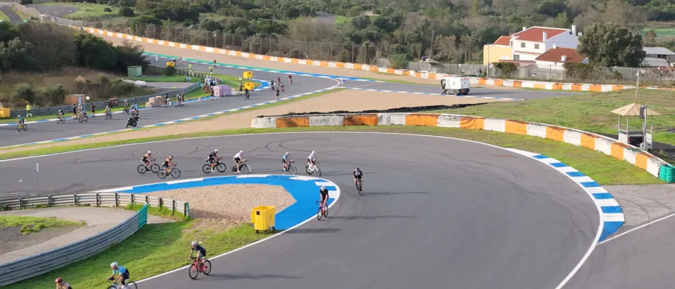 Més enllà de la meta: una història 70.3, still 22 of 33